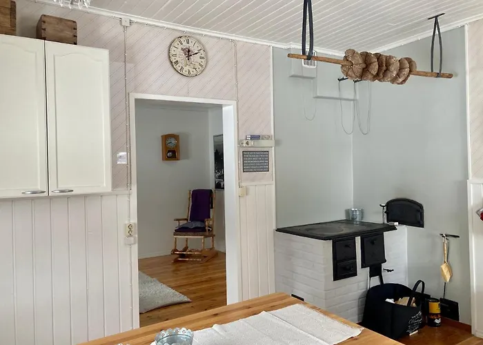 Taikinajoki, Laatulomat בקתה Pertunmaa