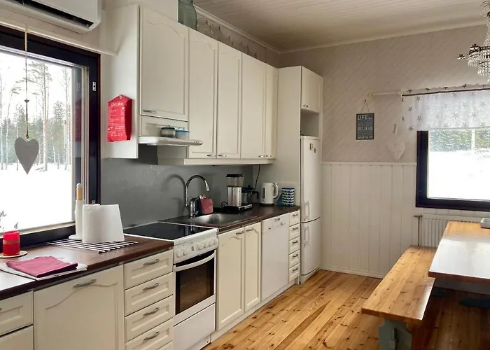 Taikinajoki, Laatulomat בקתה