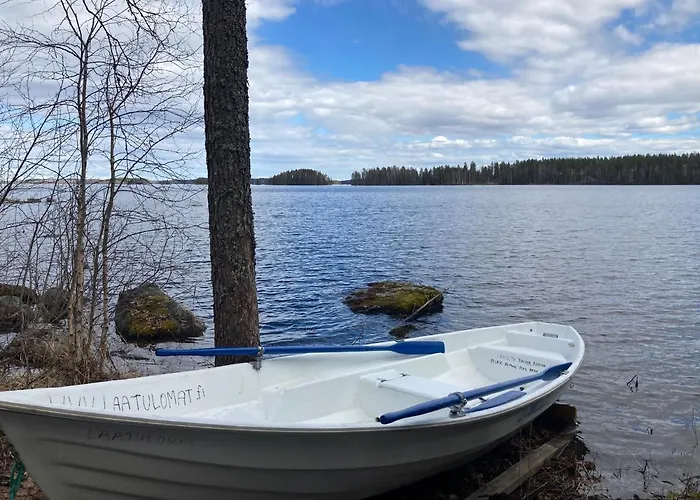 Taikinajoki, Laatulomat בקתה